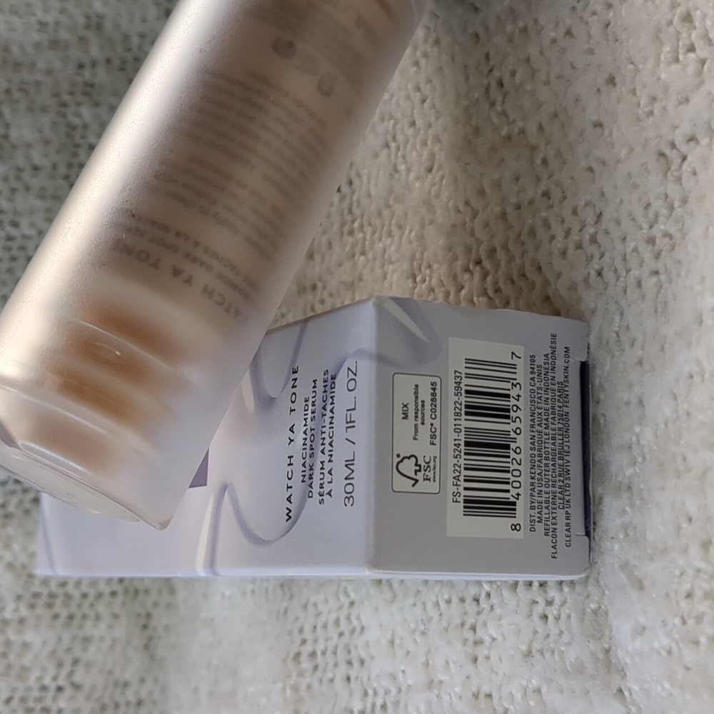 FENTY Watch Ya Tone Niacinamide Dark Spot Serum, 30ml/1.0fl oz - Picture 7 of 11